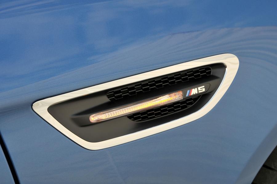  BMW M5 2011 года  (фото 68 из 344)